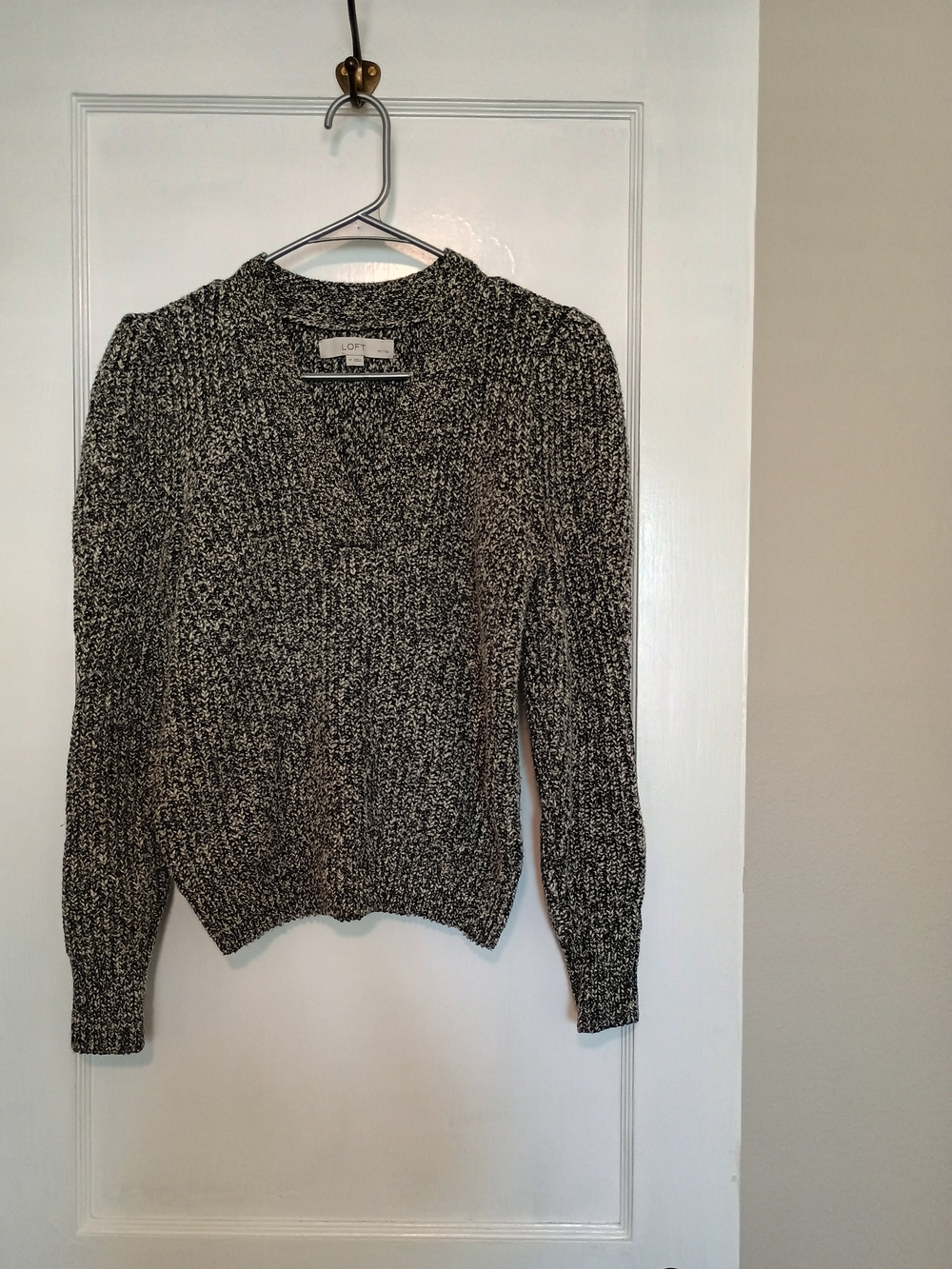LOFT Black and White Marled V-Neck Sweater